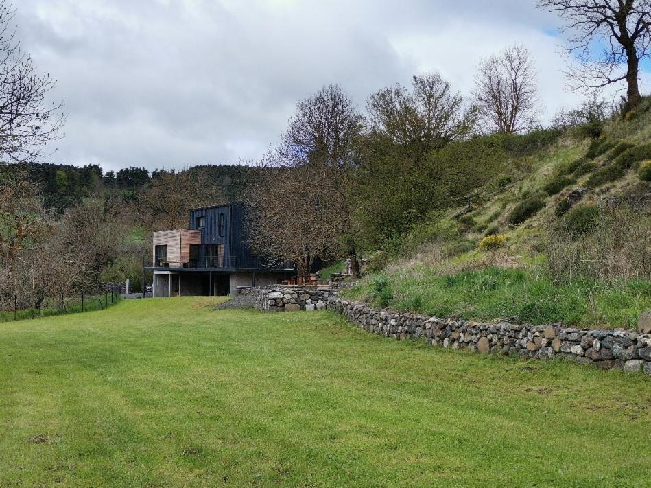 Arlempdes Maison D'Architecte En Pleine Nature מראה חיצוני תמונה