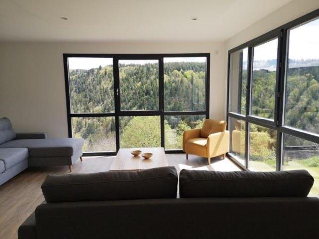 Arlempdes Maison D'Architecte En Pleine Nature מראה חיצוני תמונה